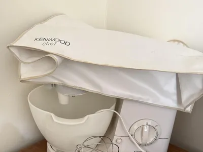 Items for sale
– Kenwood Chef Mixer £60