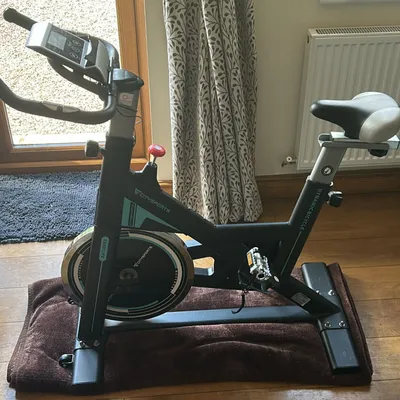 Items for sale
– Excercise bike n/r