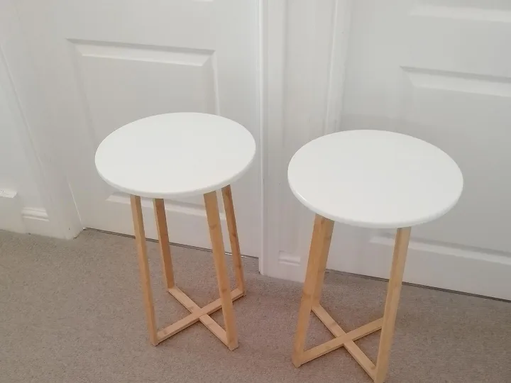 Items for sale
– Side tables £30