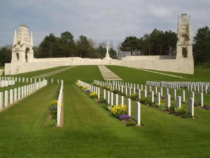 Etaples Military Cemetery