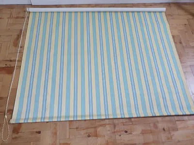 Items for sale &ndash; Large roller blind &pound;10