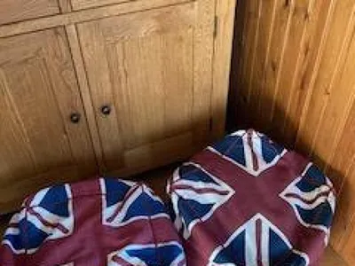 Items for sale
– 2 x Union Jack Bean Bags 12.00
