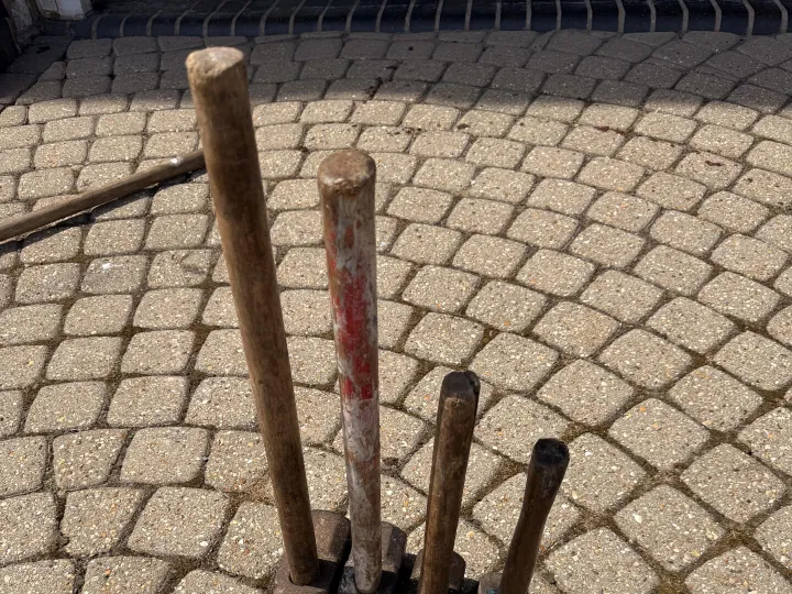 Items for sale &ndash; Set of 4 heavy lump hammers 10