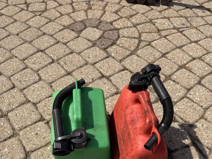 Items for sale &ndash; 2 plastic petrol containers 5