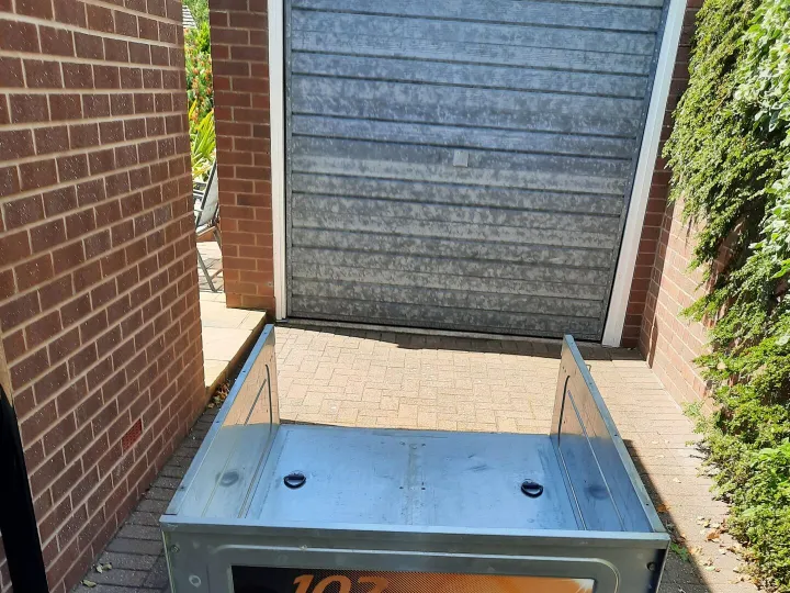 Items for sale
– Erde 102 classic Goods/Camping trailer £200