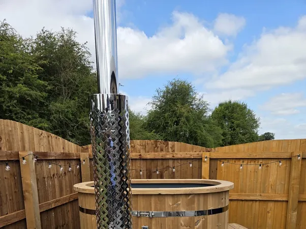 Peplow Hot Tub