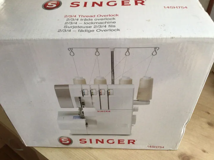 Items for sale &ndash; New Singer overlocker &pound;75