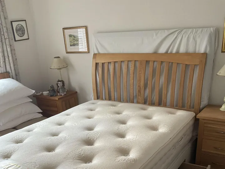 Items for sale
– Double Bed. £175.00