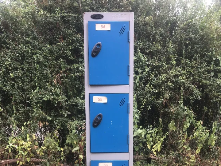 Items for sale &ndash; Metal Locker/Cabinet 20