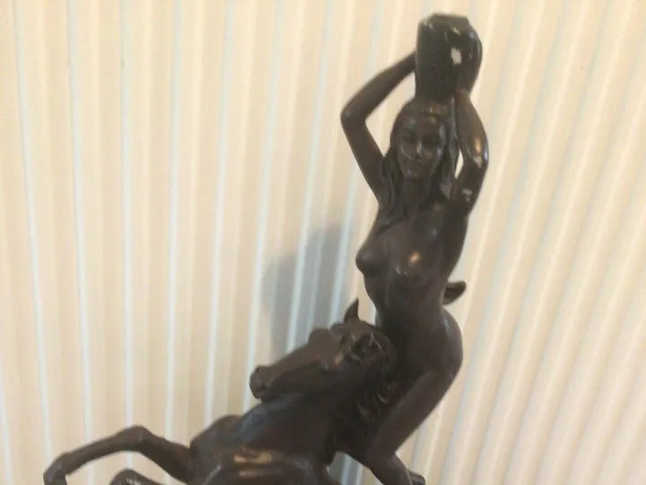 Items for sale &ndash; Horse and Nude Lady Statue &pound; 15