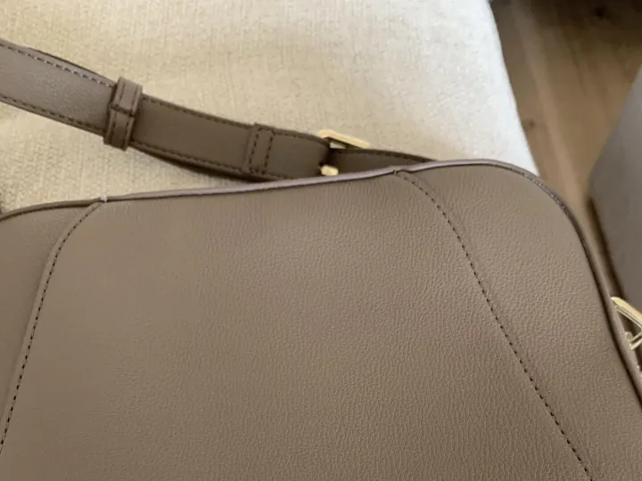 Items for sale
– Katie Loxton Shoulder bag 15