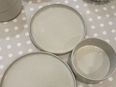 Items for sale
– John Lewis Stoneware Fifteen Pounds