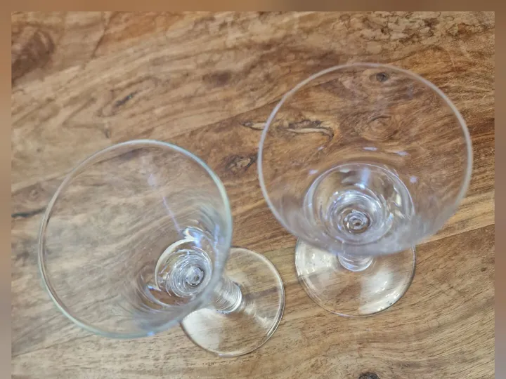 Items for sale &ndash; 2 Boxed unused 'Jacobite' glasses with airtwist stems &pound;20 for the 2