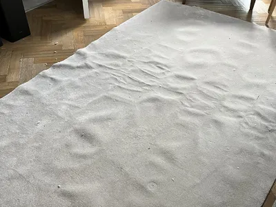 Items free to a good home! &ndash; Large carpet offcut n/r