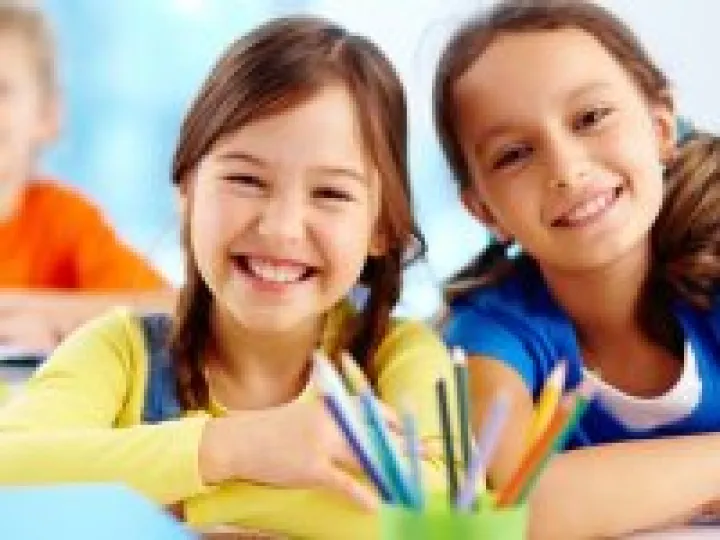 Children playing 07