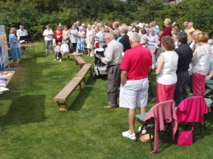 Jennys Field Circuit Worship (5)