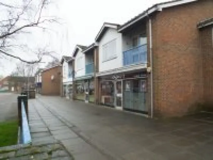 Banks Parade 02