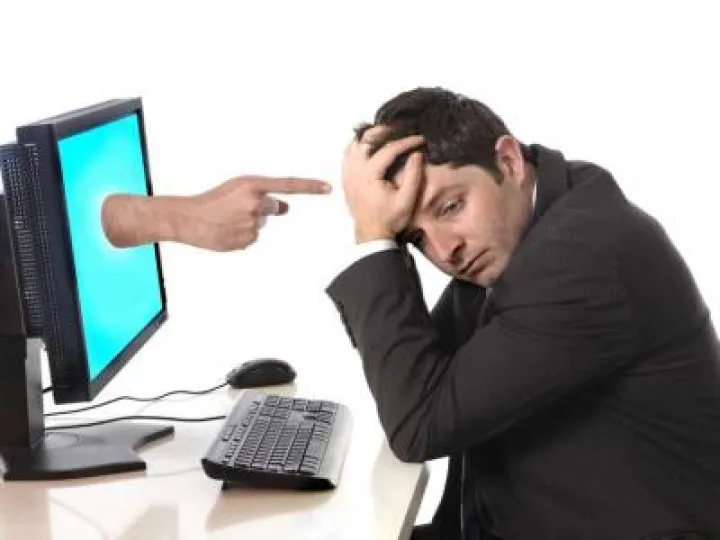Cyber Bullying 01