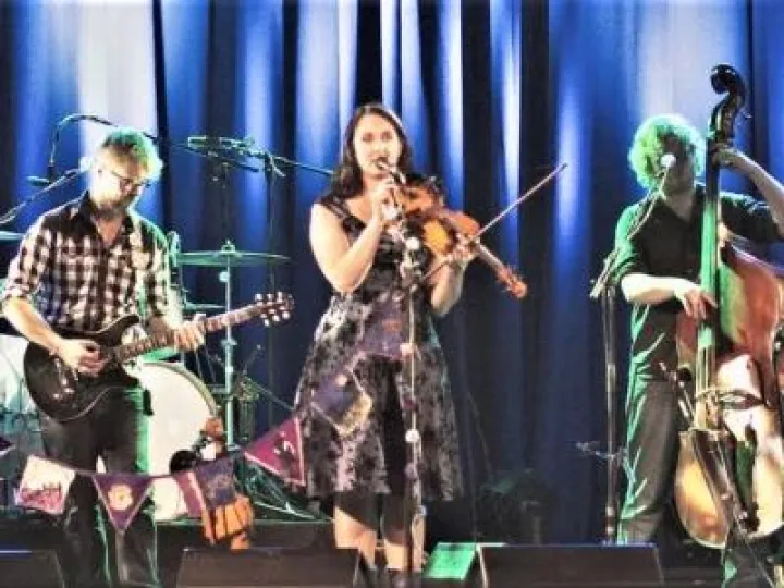 FOLK1 copy