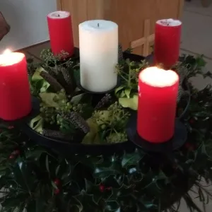 Upton wreath2020