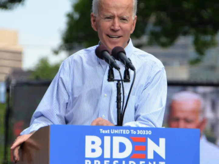 H48 2048px-Joe_Biden_kickoff_rally_May_2019 ed