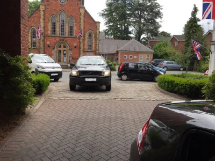 kingbur parking 2