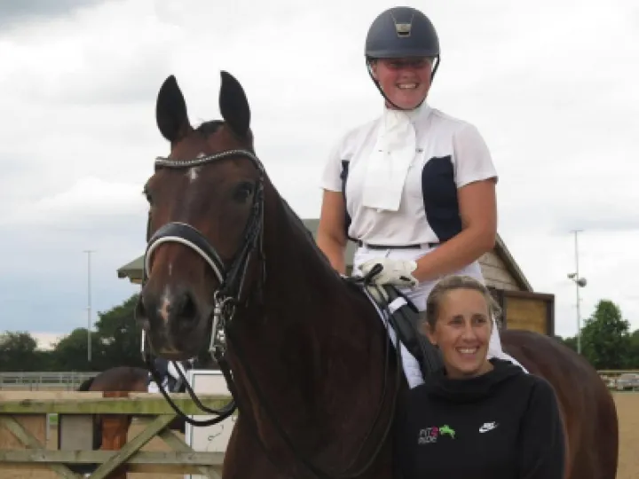 Izzy Maughan On Santino Royale