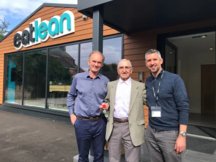 Tom at eatlean