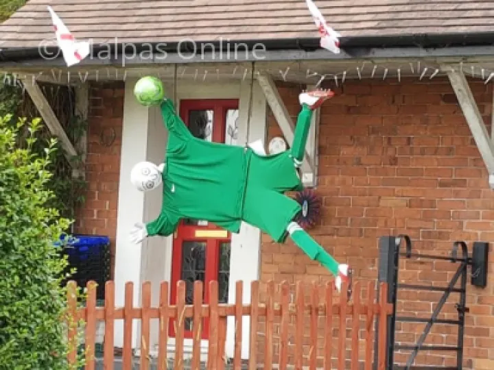 Scarecrow 12