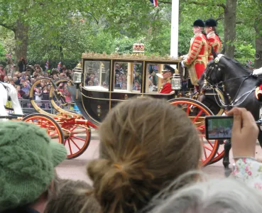 Queen in carriage