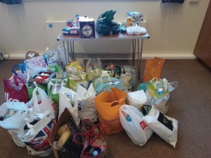 toileteries to support ayslum seekers and refugees