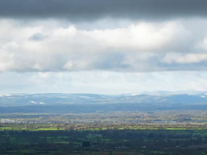 Dee Valley_s01826