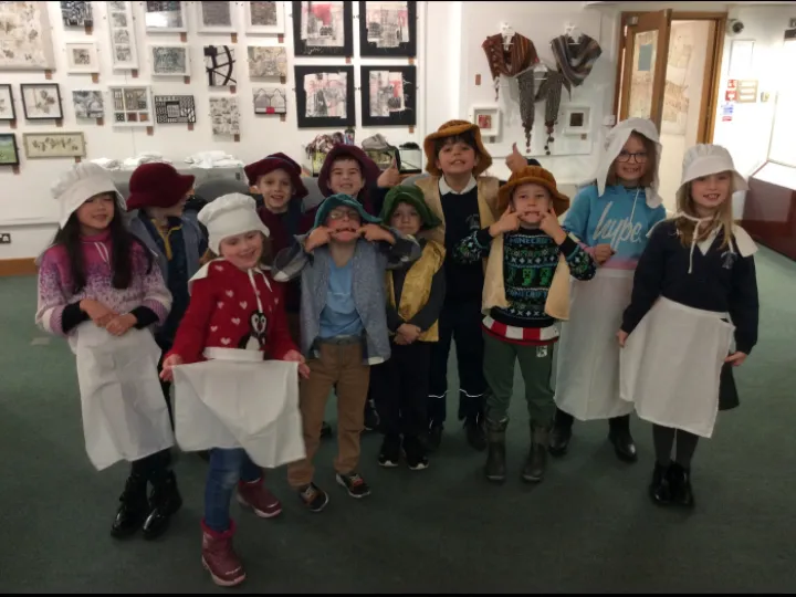 Costumes 8