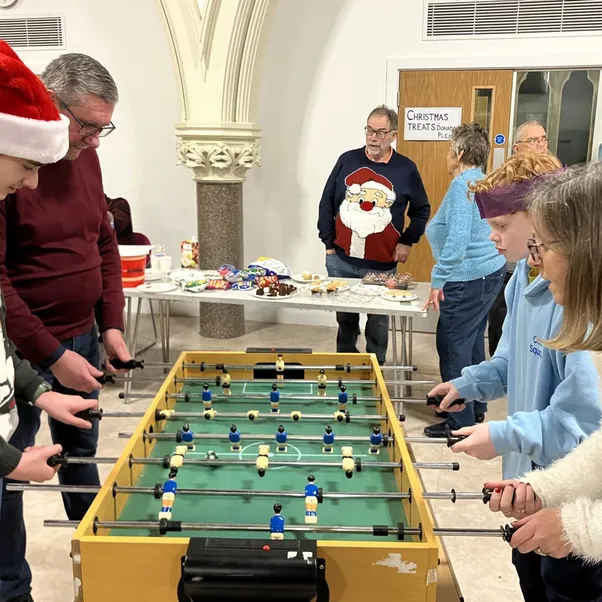 2025 12 – Festive5