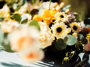 Bright bouquet showcasing yellow and white