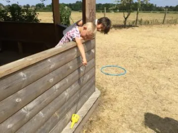 26C79BAE-A594-4FCA-9BA1-D1B4AA5C132A