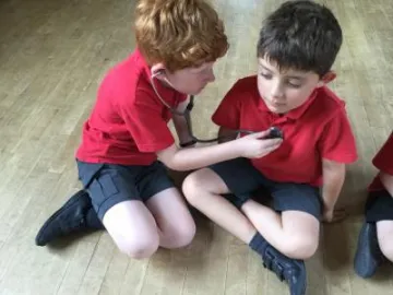 17D476EE-240C-474C-9E61-E9A3BA30012E