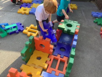 FBF87BAF-6553-489A-A6E1-89506B2CC38D