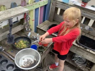 AED1AEF0-6E0D-4A83-86BF-DB78F48DBC56