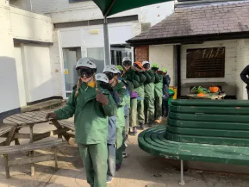 73D3EF4F-67BE-4F8F-B101-D0CECFD5A3D5