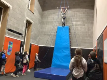 A51737D9-B34B-4134-A9BE-1E17F27D03D4