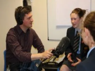 Joel Moors Interviews Daisy medium