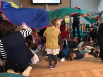 Parachute 4