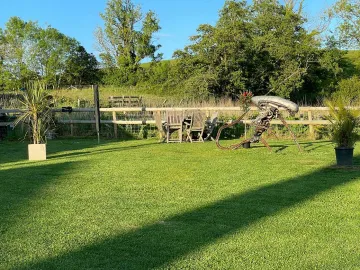 7f8d01e8-1fb4-4d5d-973e-2329ab