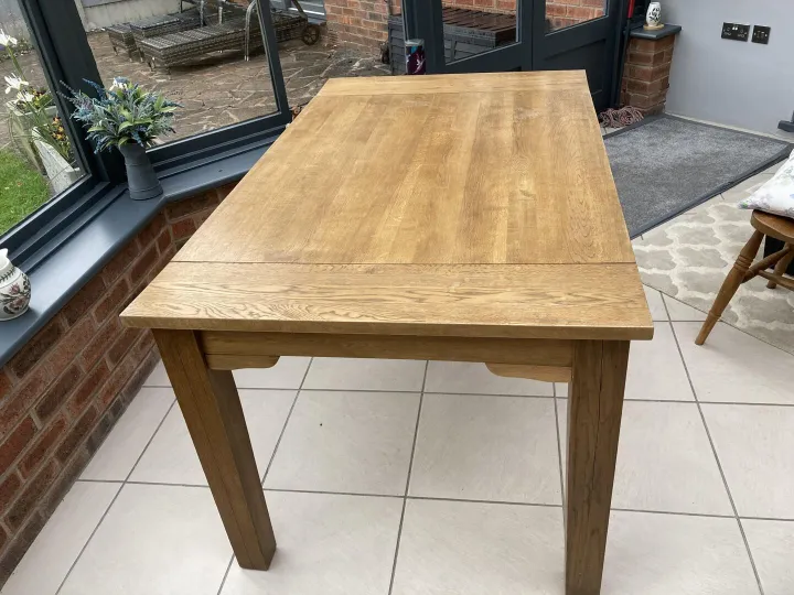 Items for sale &ndash; Oak dining table &pound;50