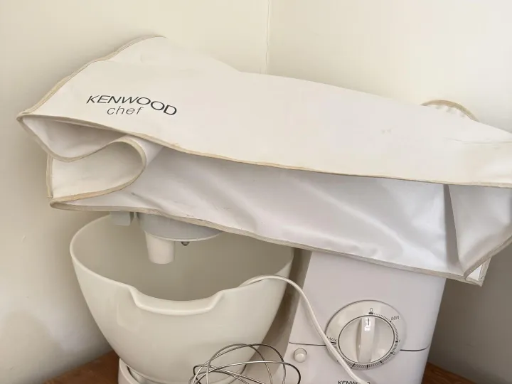 Items for sale &ndash; Kenwood Chef Mixer &pound;60