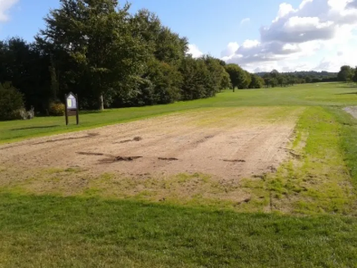 Pryors Hayes Grass starting to on new 1st tee