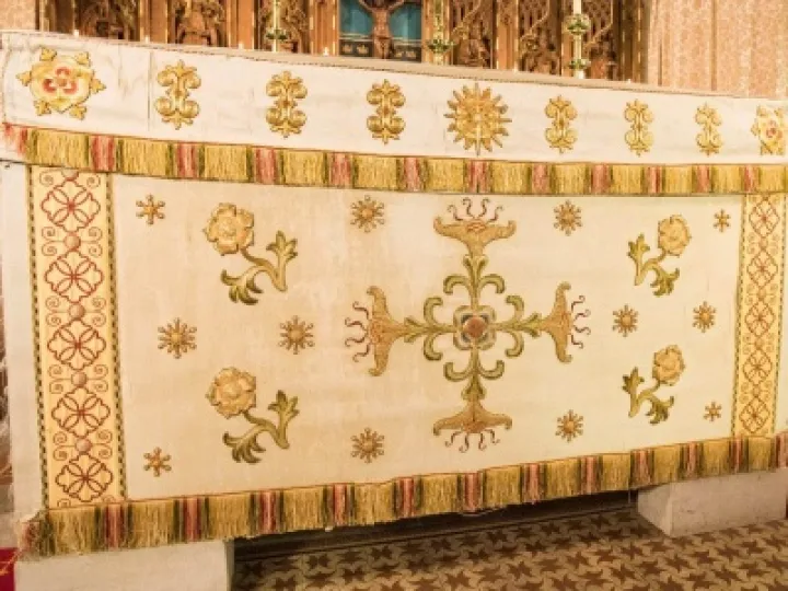 Altar Frontal 02