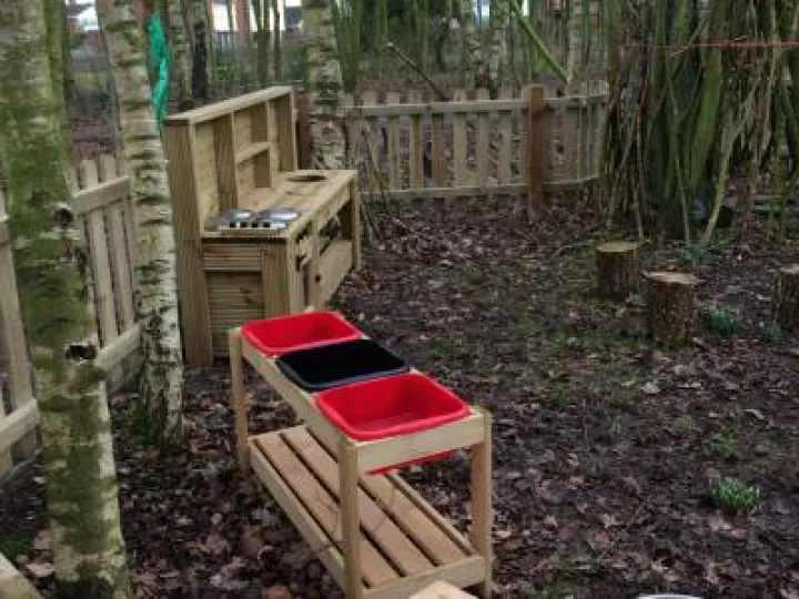 preschool mudkitchen