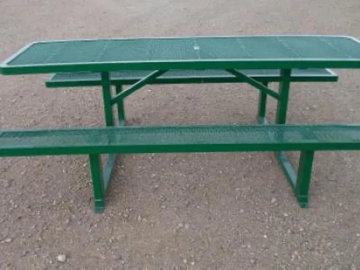 picnic-table